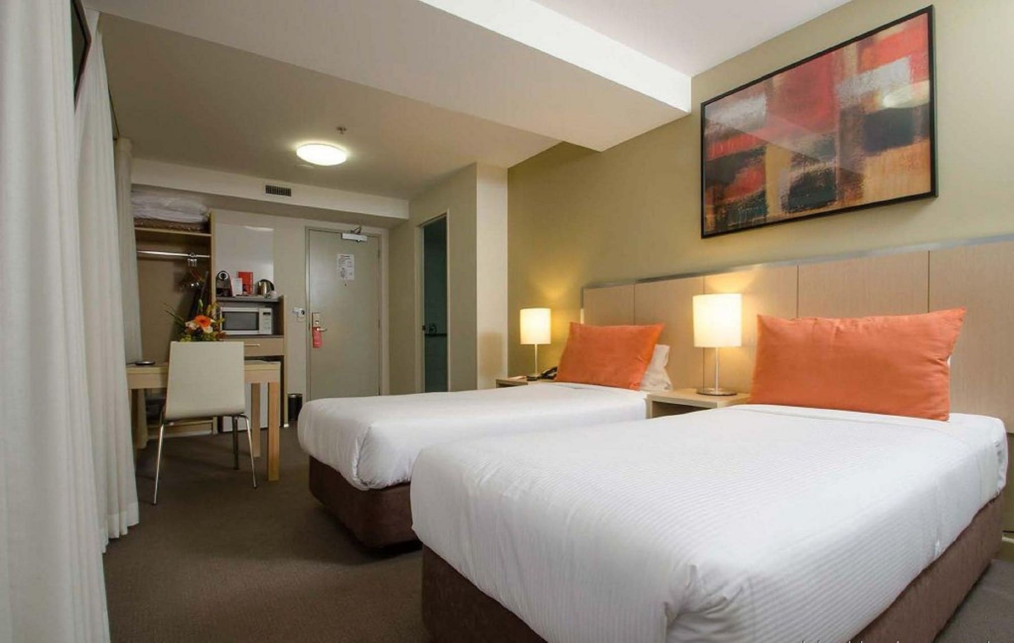 STANDARD, TWIN BEDS