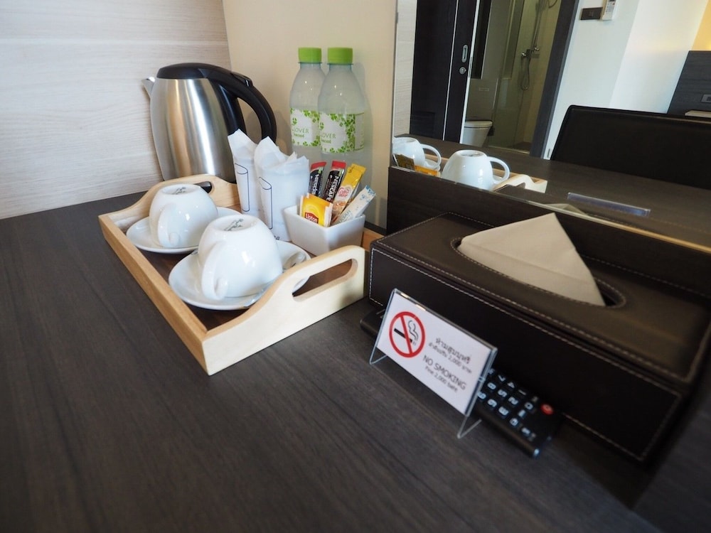 Clover Hotel Hatyai 37/58