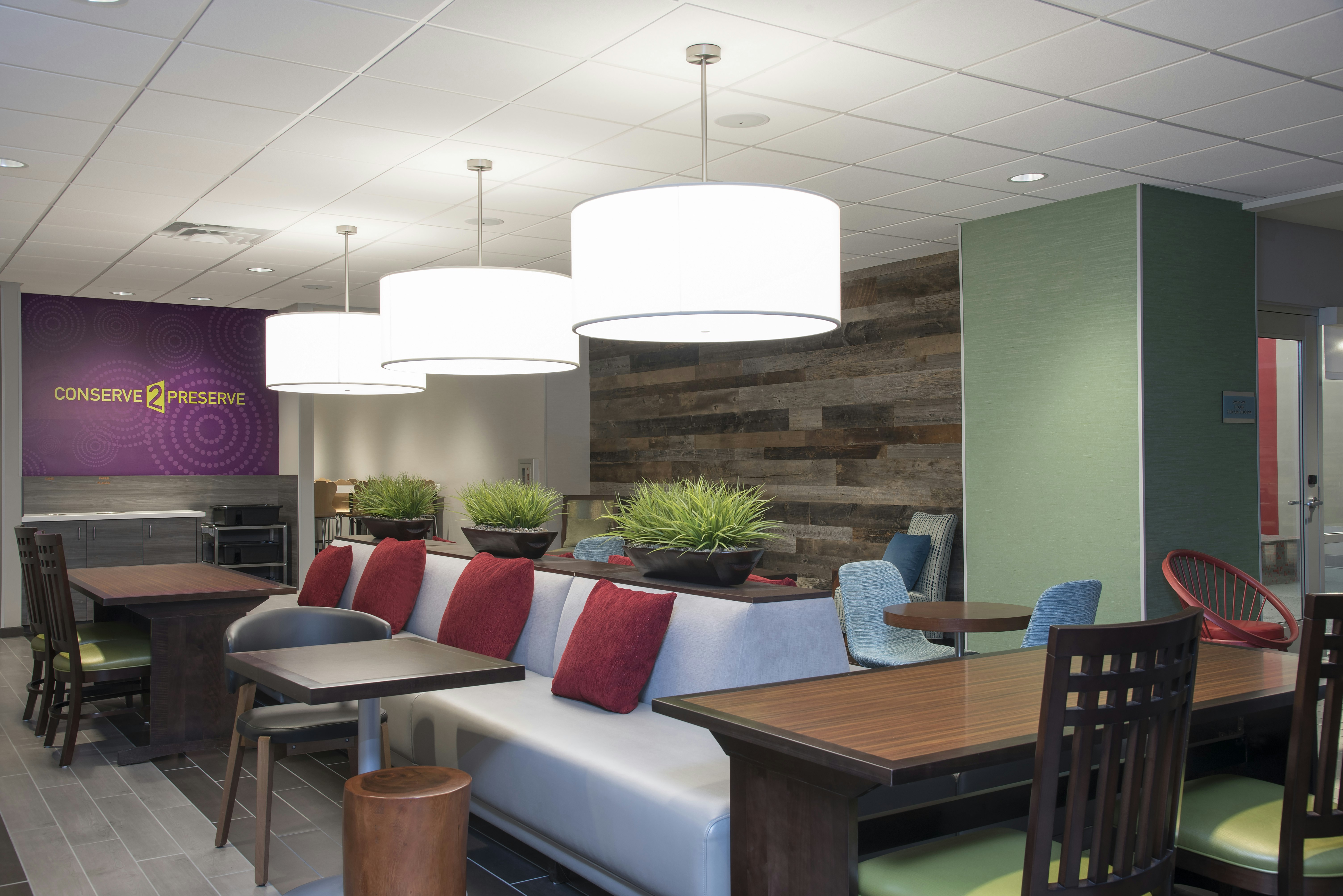 Home2 Suites By Hilton Indianapolis Downtown 7/14