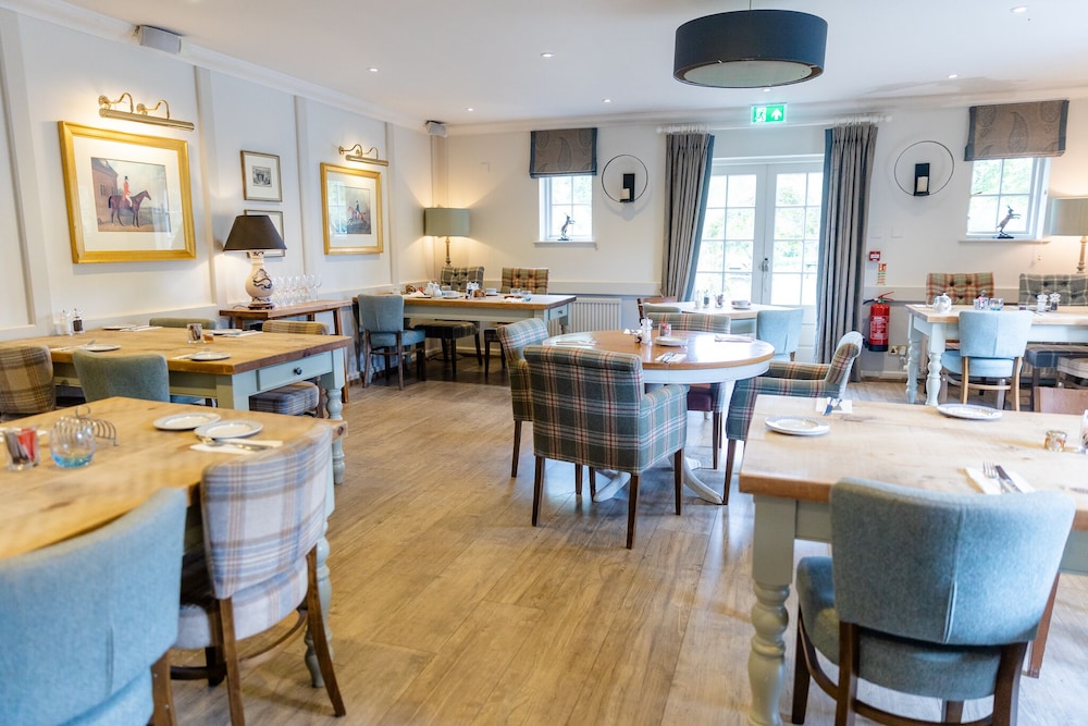 The Bell Inn New Forest 44/58