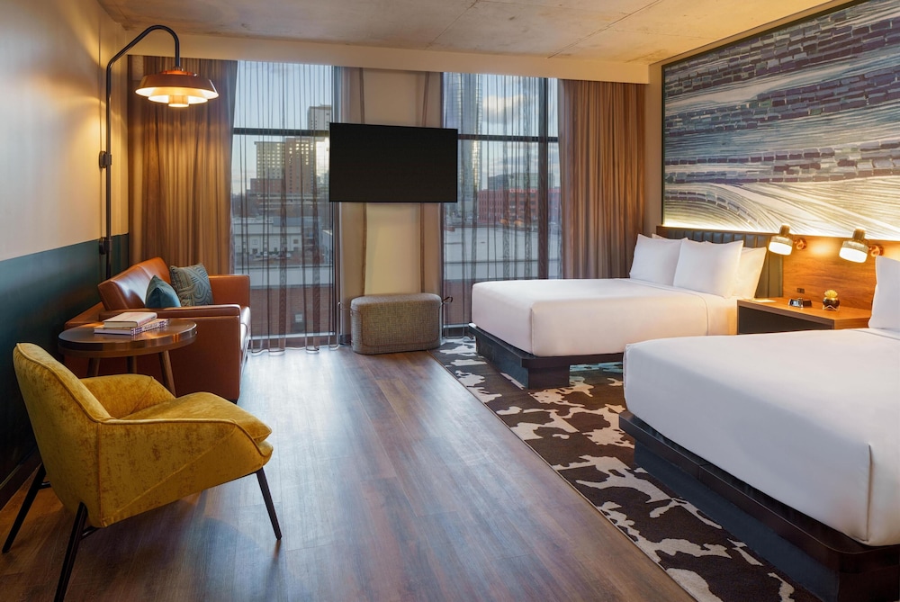 Caption by Hyatt Downtown Nashville The Gulch 20/50