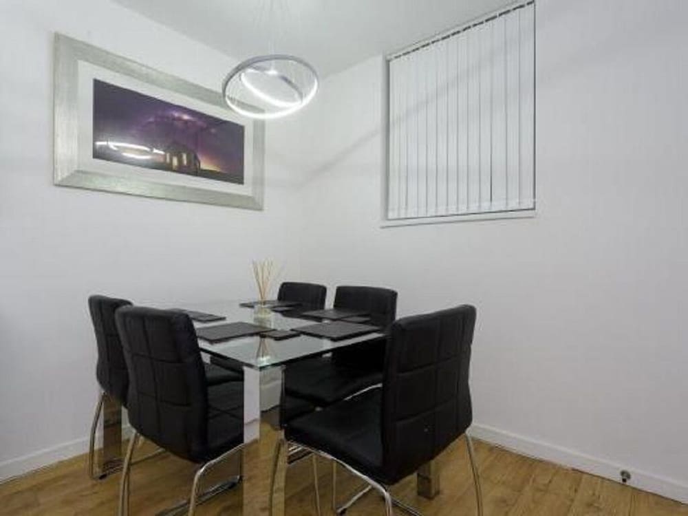 Live In Leeds Nazarene Apartments 41/48
