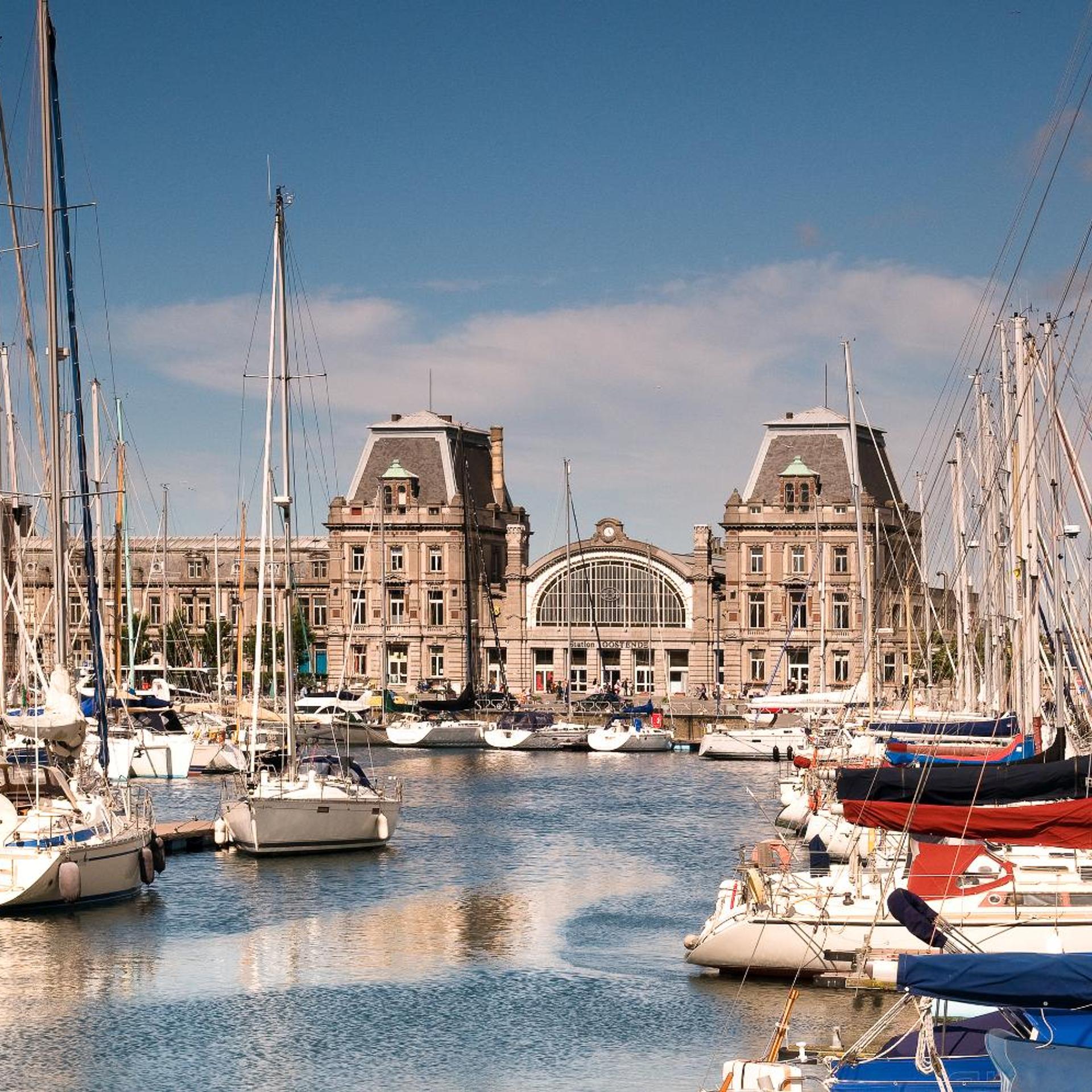 Ostend Hotel 83/88