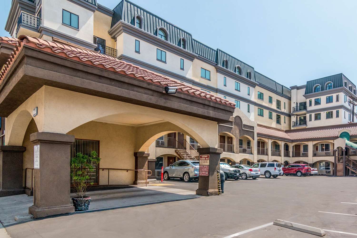 Rodeway Inn Regalodge Glendale CA 22/23