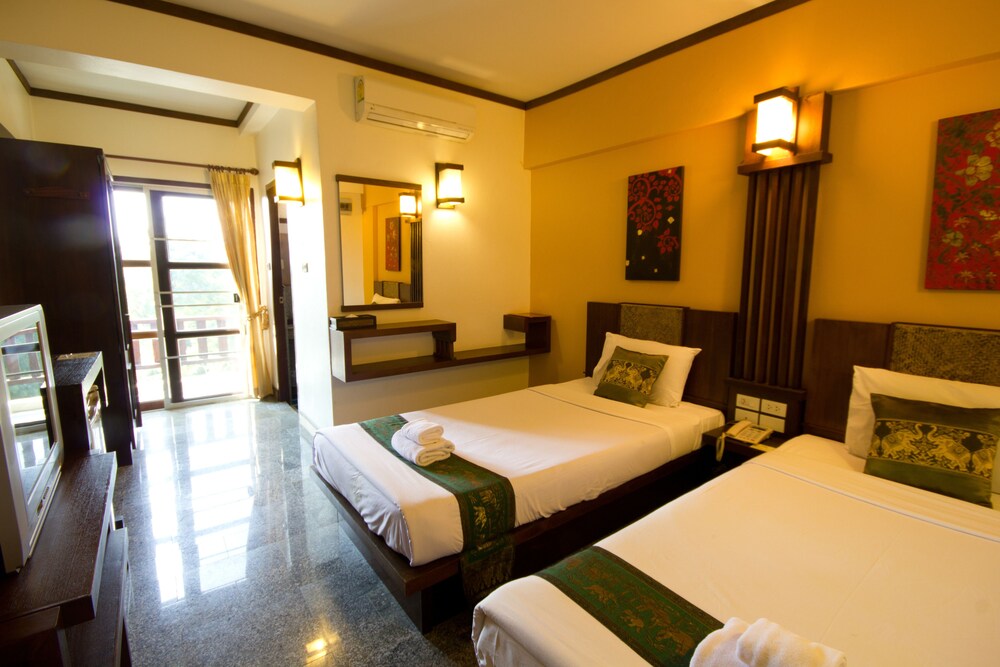 Rainforest Chiangmai Hotel 37/81