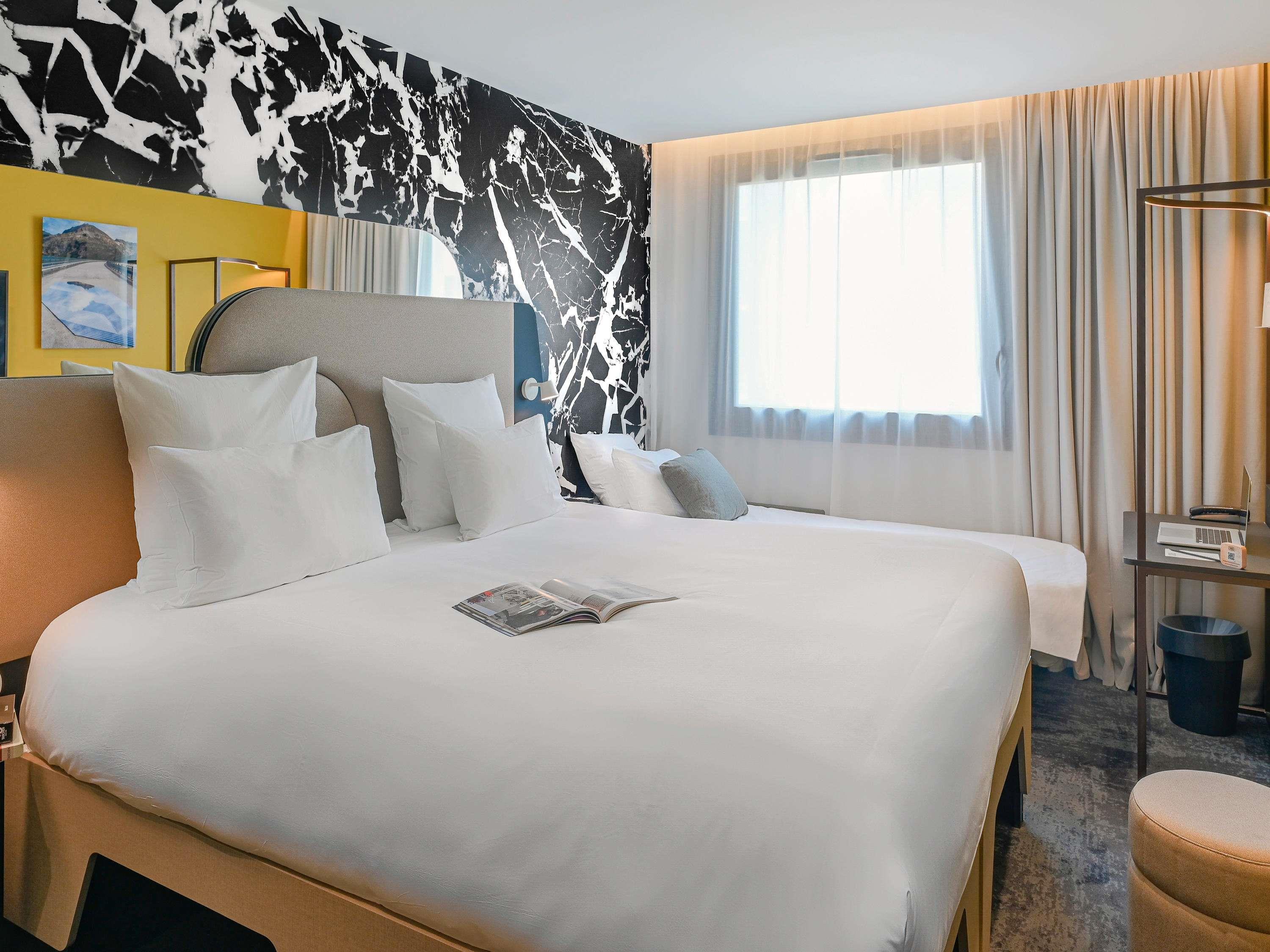 Tribe Essential, 1 Double and 1 Single Bed