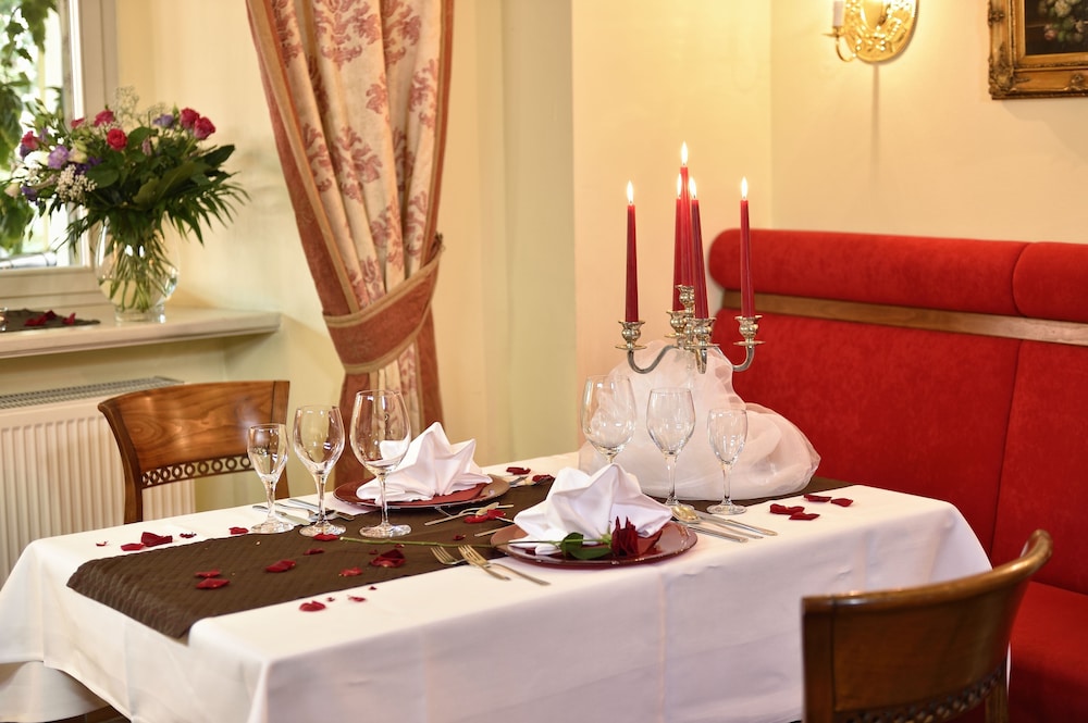 Hotel Graf von Mansfeld 36/50