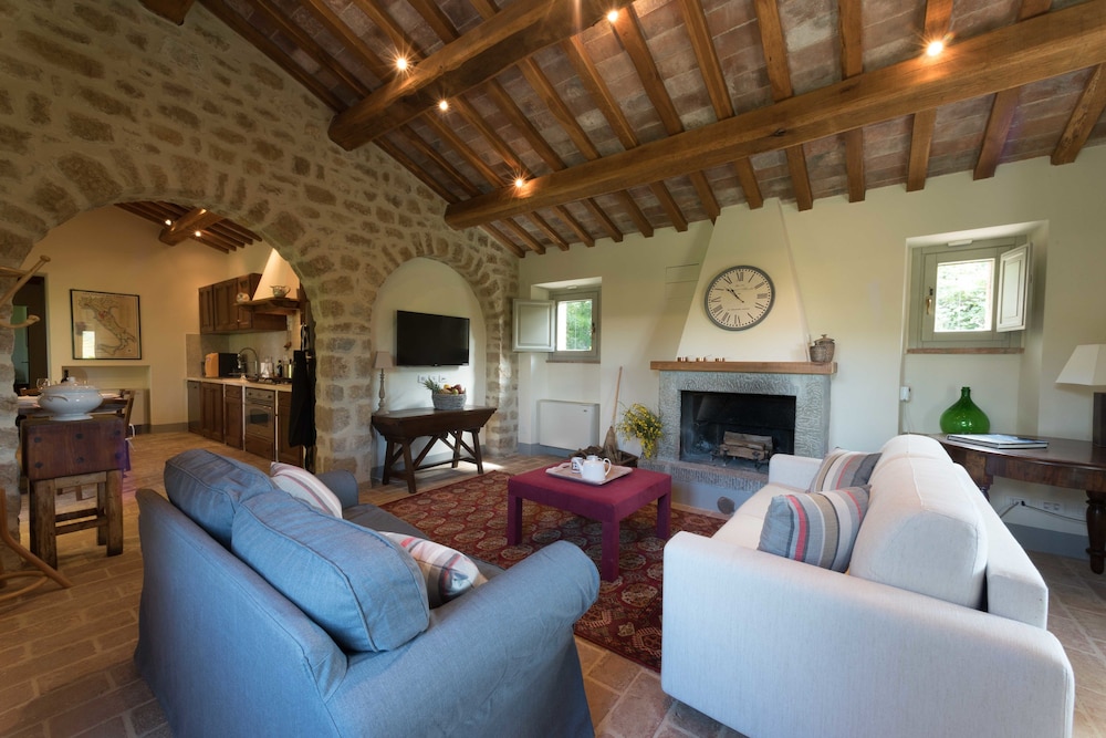 Tenuta Santo Pietro 13/50