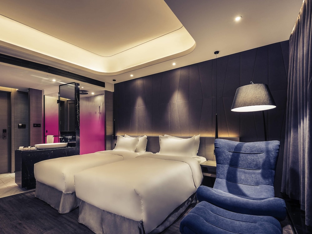Mercure Hangzhou Qianjiang 10/67