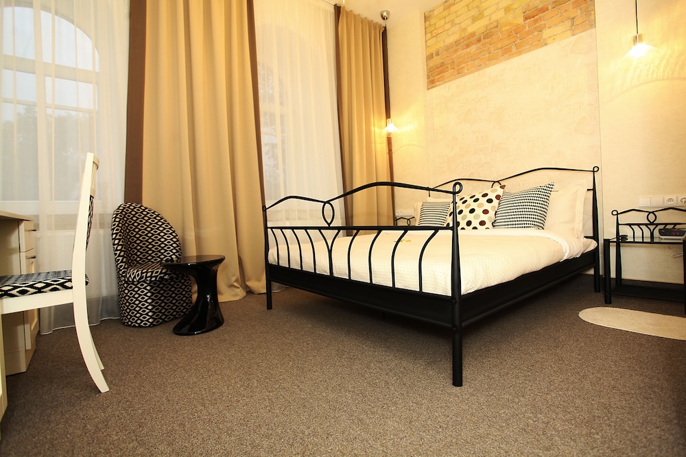 Moon Garden Art Hotel 23/70