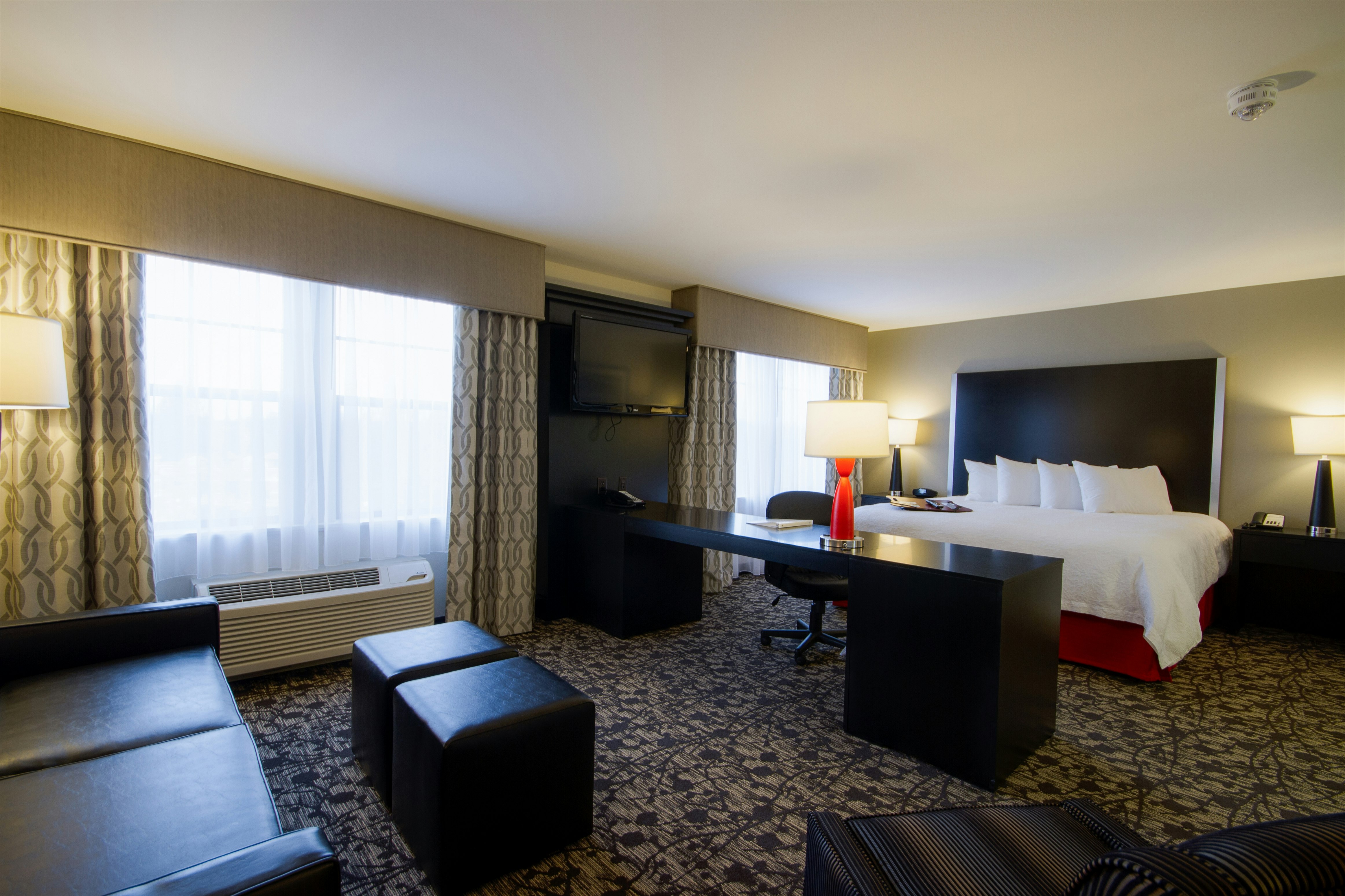 Hampton Inn And Suites Roanoke Airport 16/49