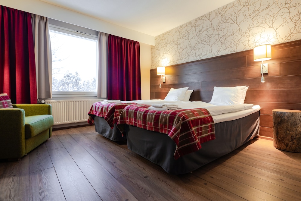 Standard, Twin Beds, Sofa, Sauna، Lapland Hotels Sirkantahti 2/5
