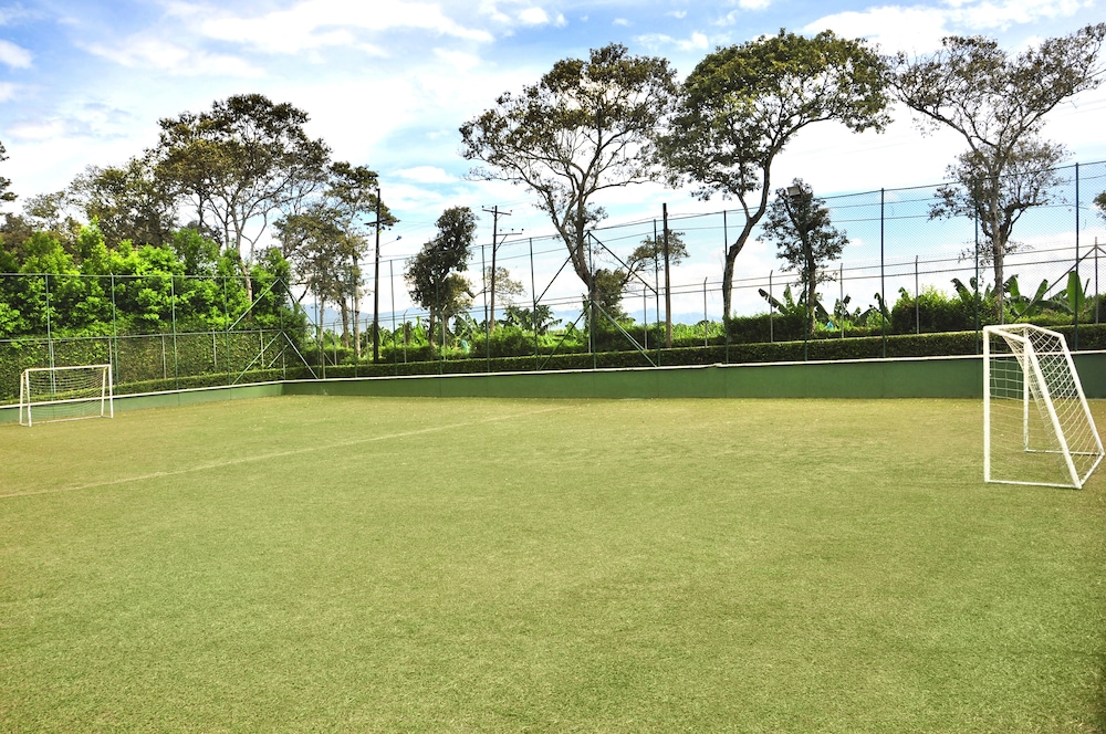 Hotel Campestre Las Camelias 3/71
