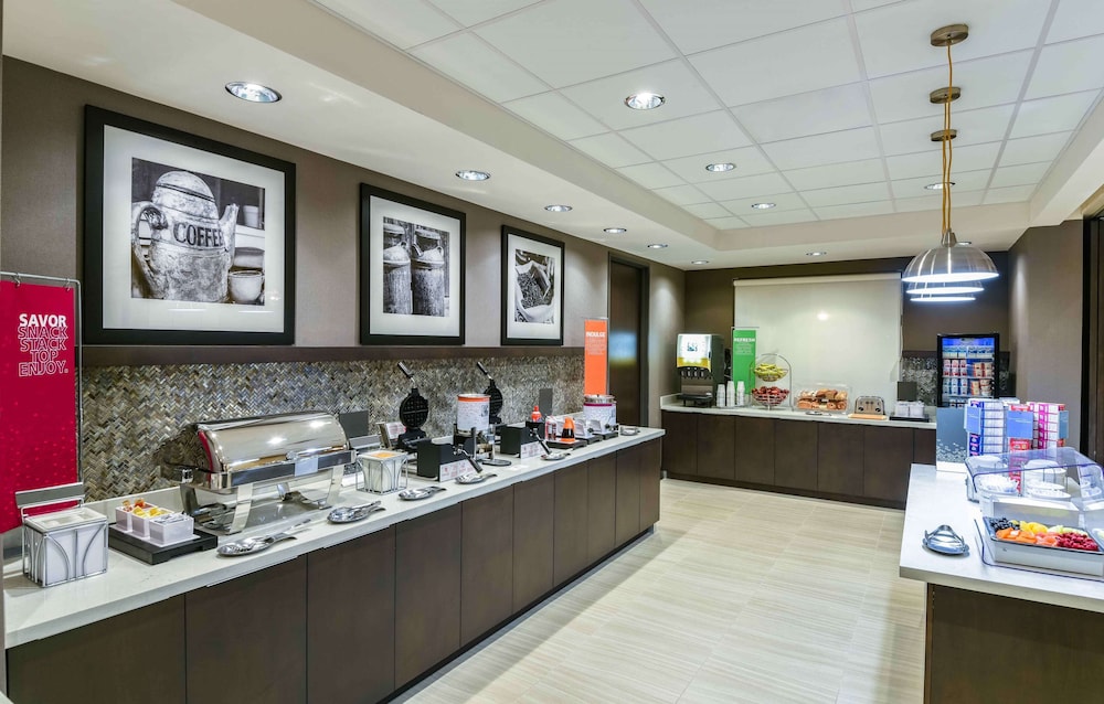 Hampton Inn Suites Tallahassee Capital University Fl 54/62