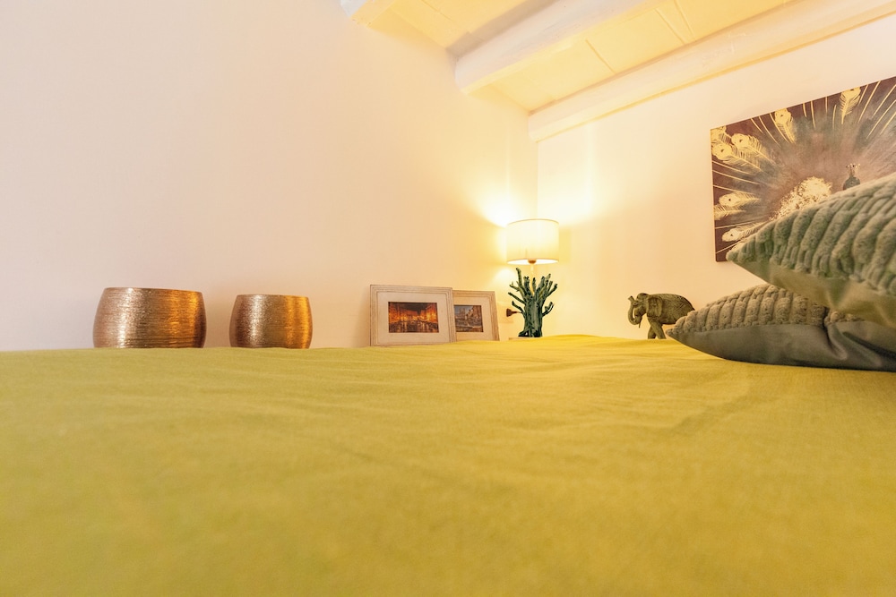Pantheon Luxury Gold Apartment 32/43