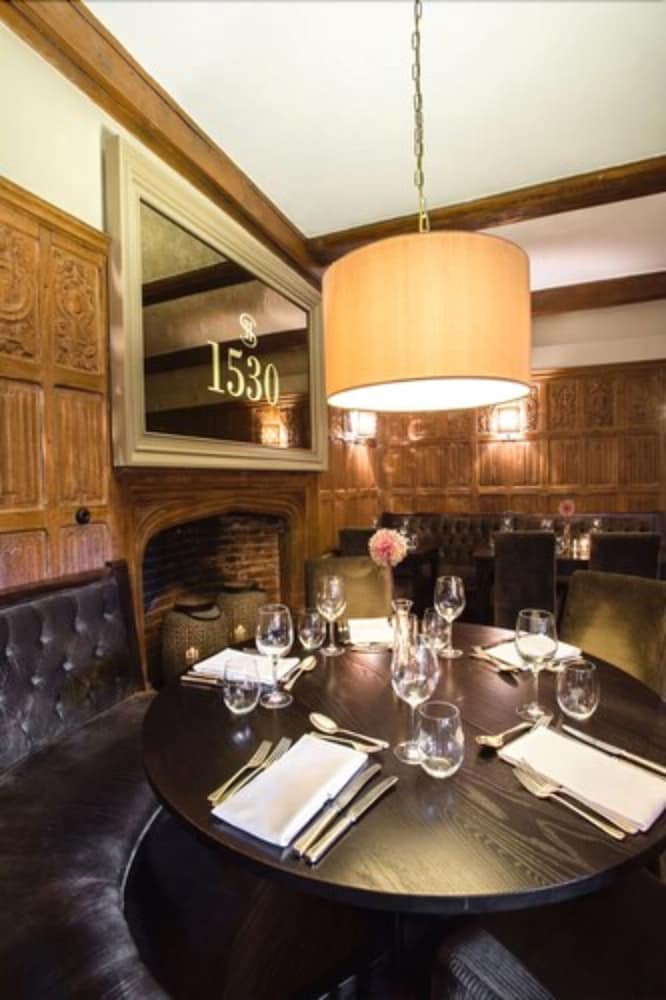 Seckford Hall Hotel Spa 54/64
