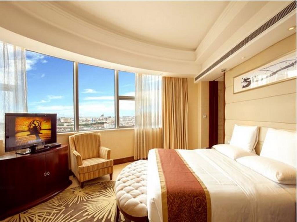 Golden Shining New Century Grand Hotel Beihai 11/49