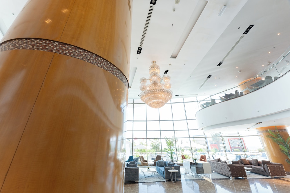 Kuwait Grand Hotel 14/64