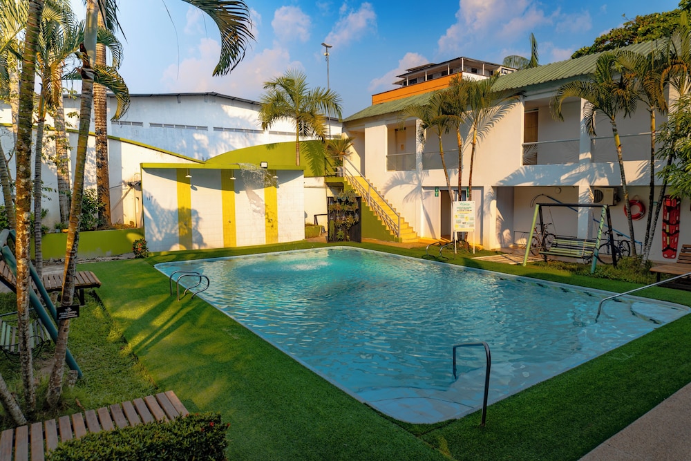 Waira Suites Hotel 48/55