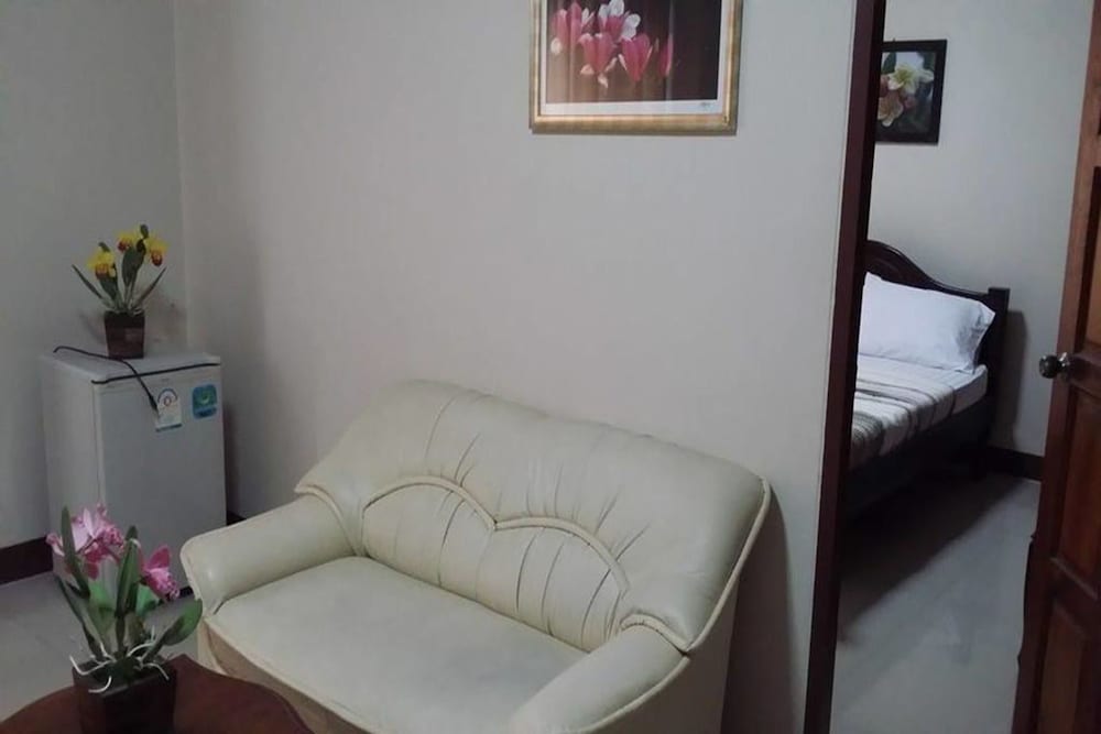 Chantra Mansion 24/34