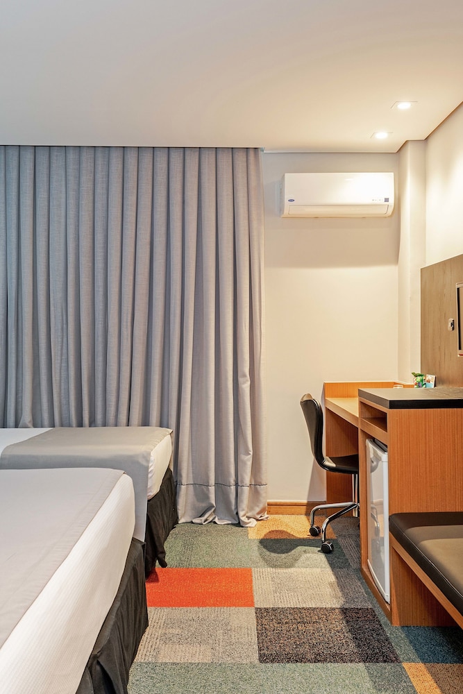 Slaviero Hotel Curitiba Batel 23/71