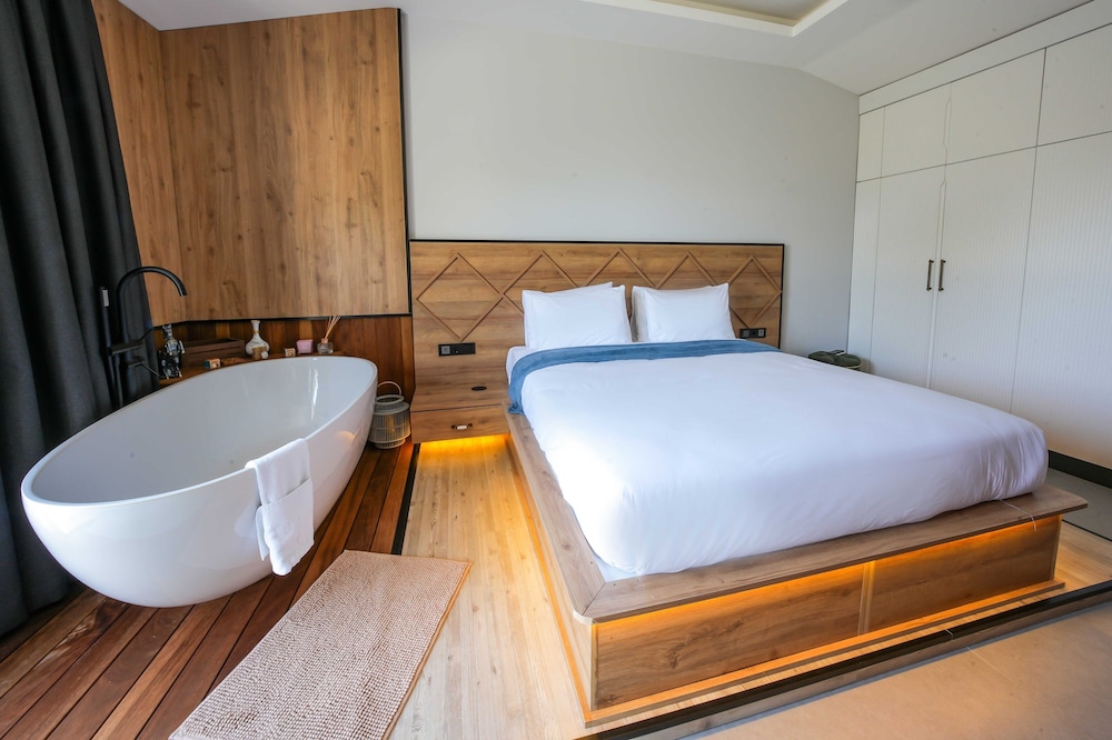 Ramitos Boutique Hotel 16/65