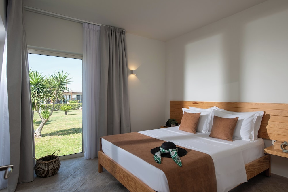 Almiros Sand Apartments 9/50