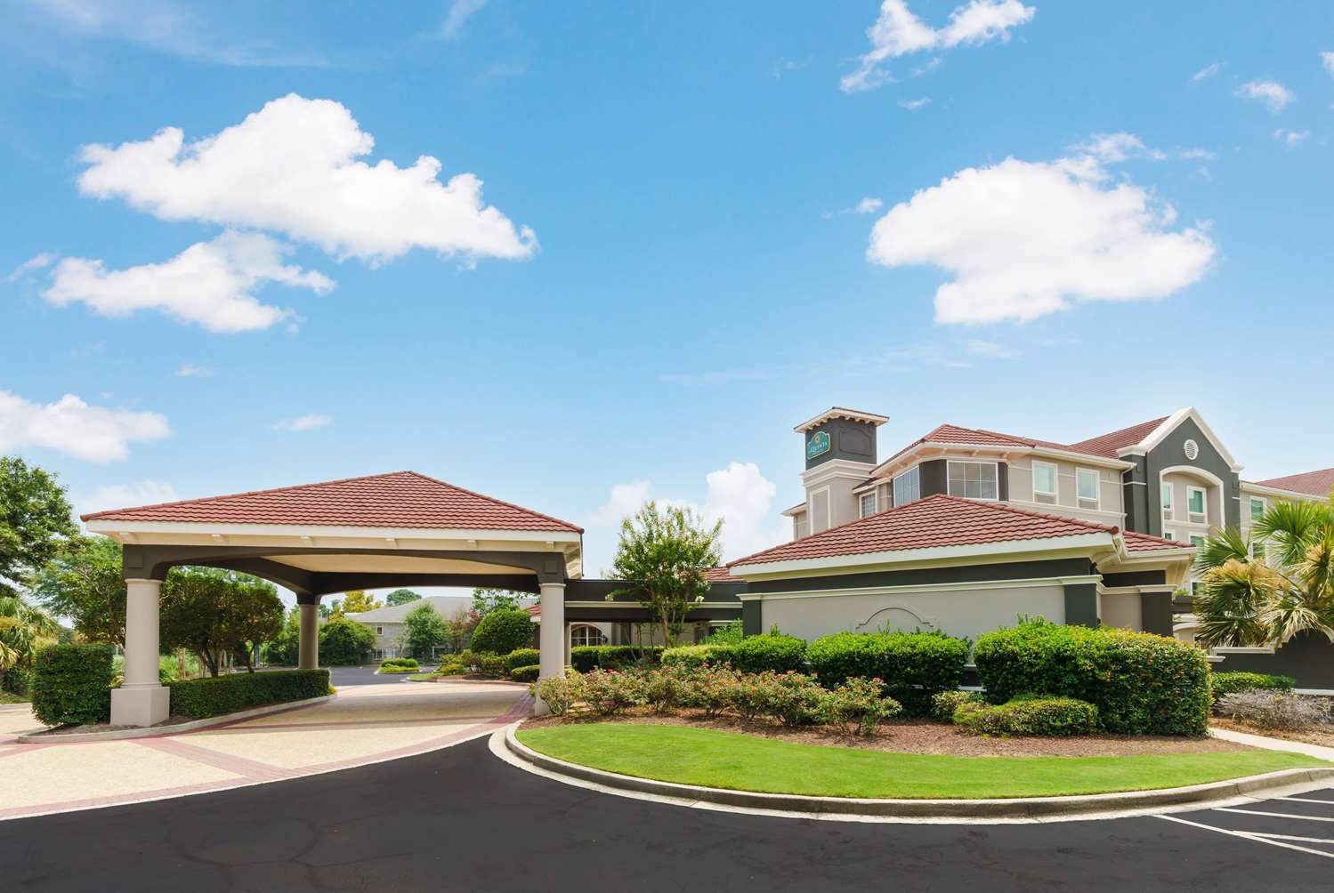 La Quinta Inn & Suites by Wyndham Myrtle Beach Broadway Area 5/54