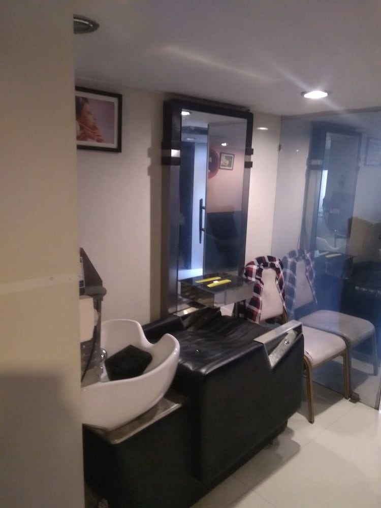 Hotel Rajshree 39/44