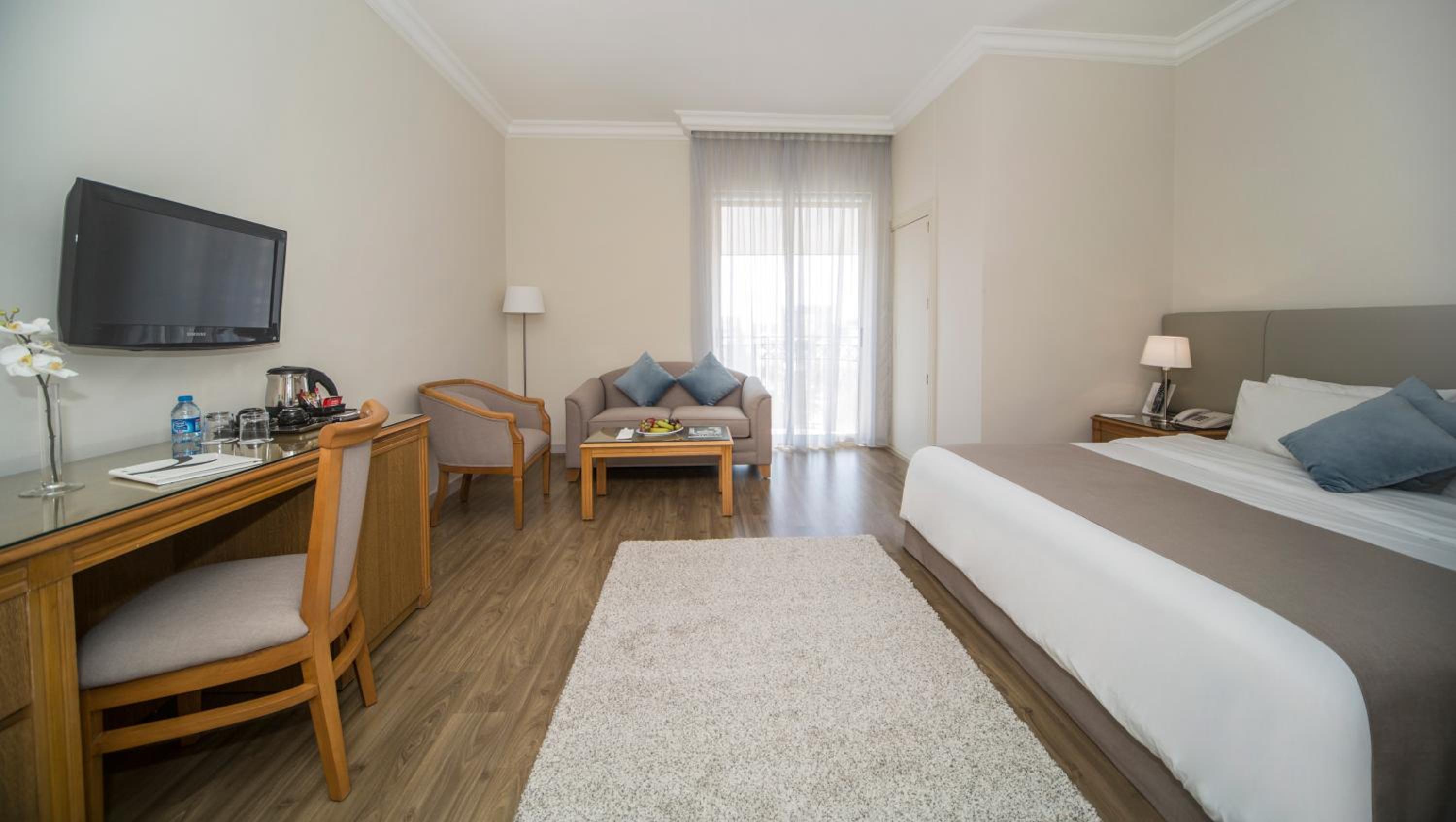 Room at AlQasr Metropole Hotel, AMMAN