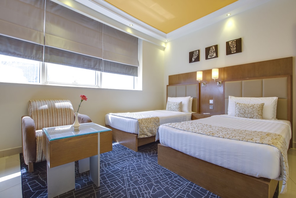Pearl Executive Hotel Apartment (ex Pearl Park Deluxe Hotel Apartments) 15/50