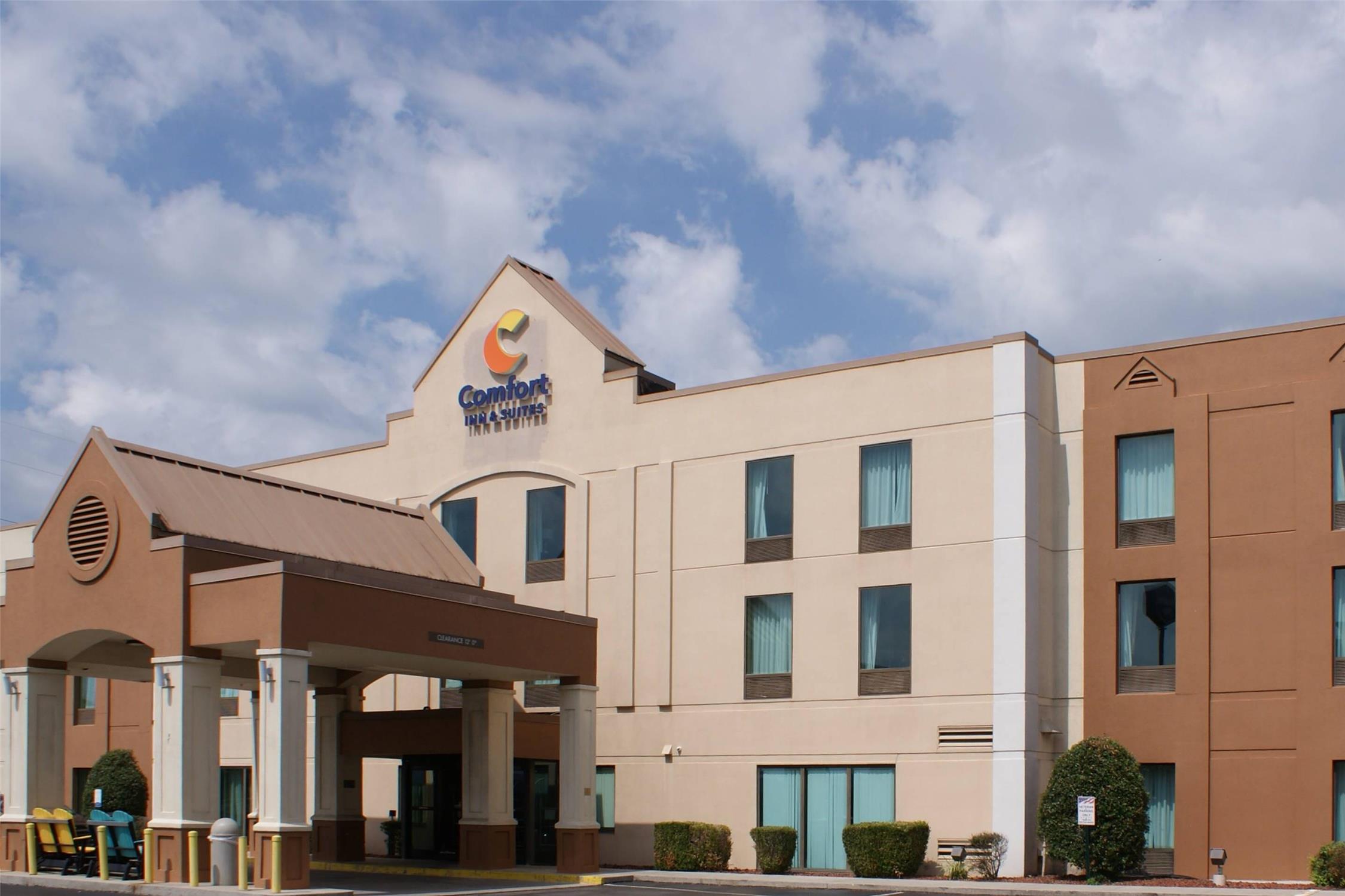 Comfort Inn & Suites Cookeville 2/33