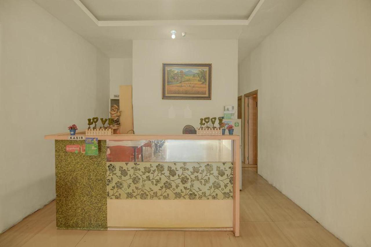 Hotel O near Pantai Losari formerly Point Inn 9/26