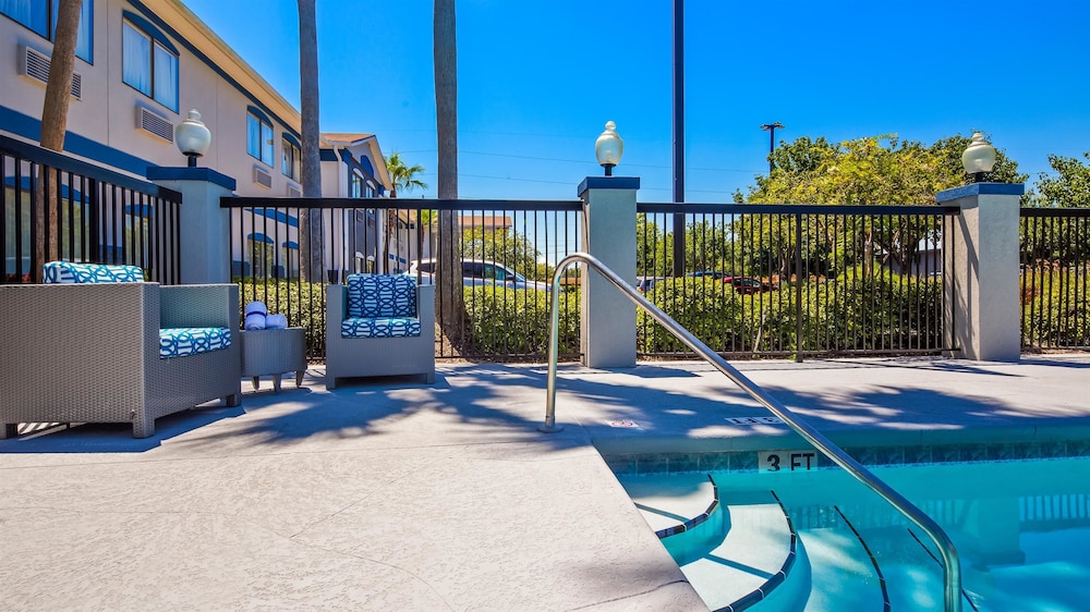 Best Western Mayport Inn & Suites 3/34