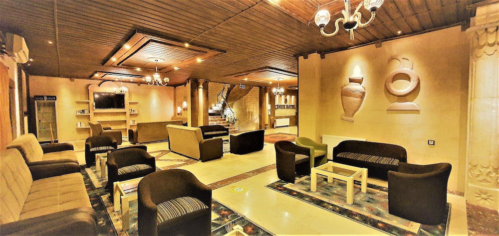 Ciner Hotel 33/50