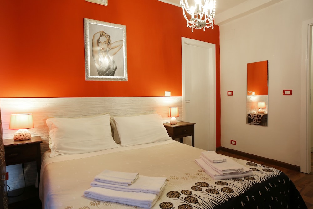 Elios Rooms 8/52