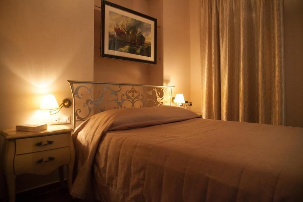 Spon Boutique Hotel 14/28