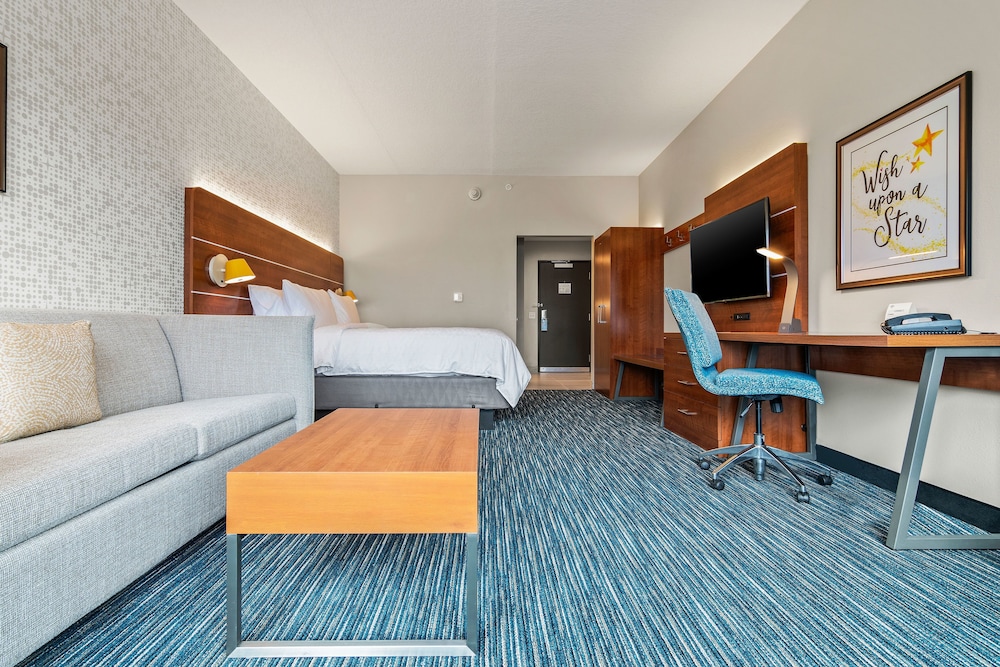Holiday Inn Express Suites Orlando Lk Buena Vista Area 43/60
