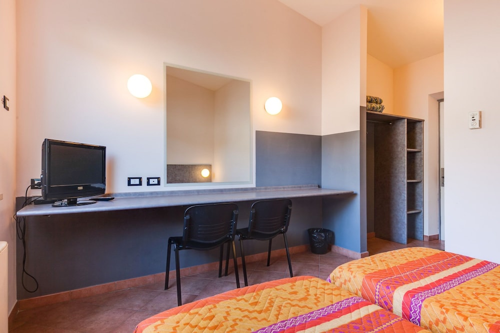 Autohotel 43/57
