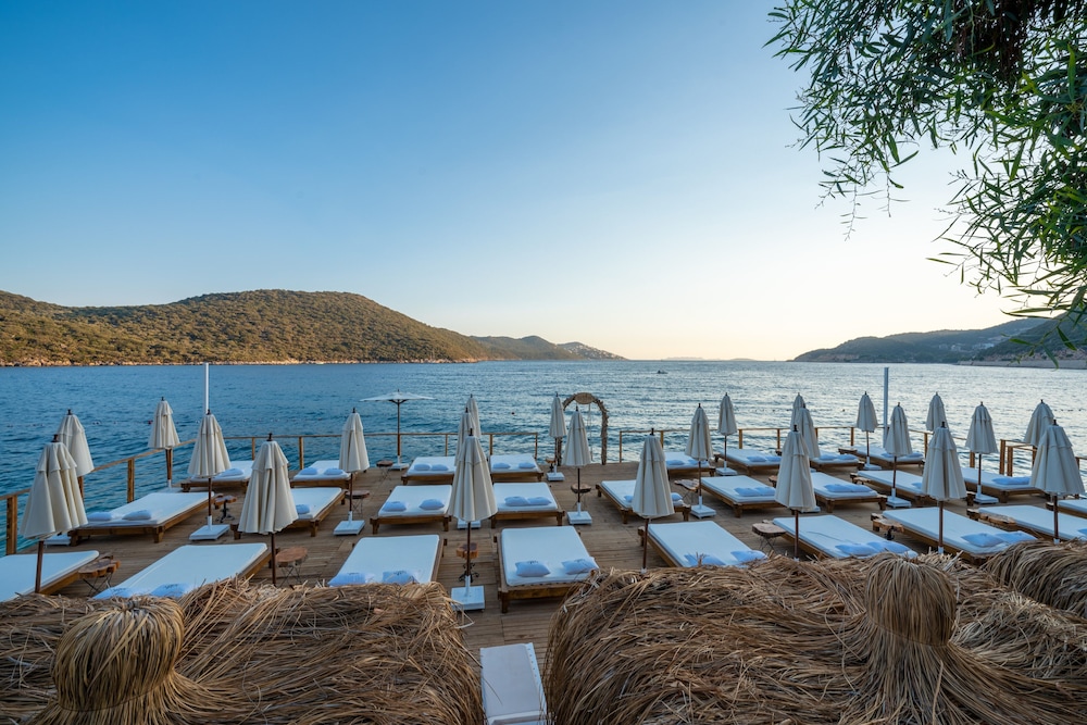 Kas Marin Hotel 64/69