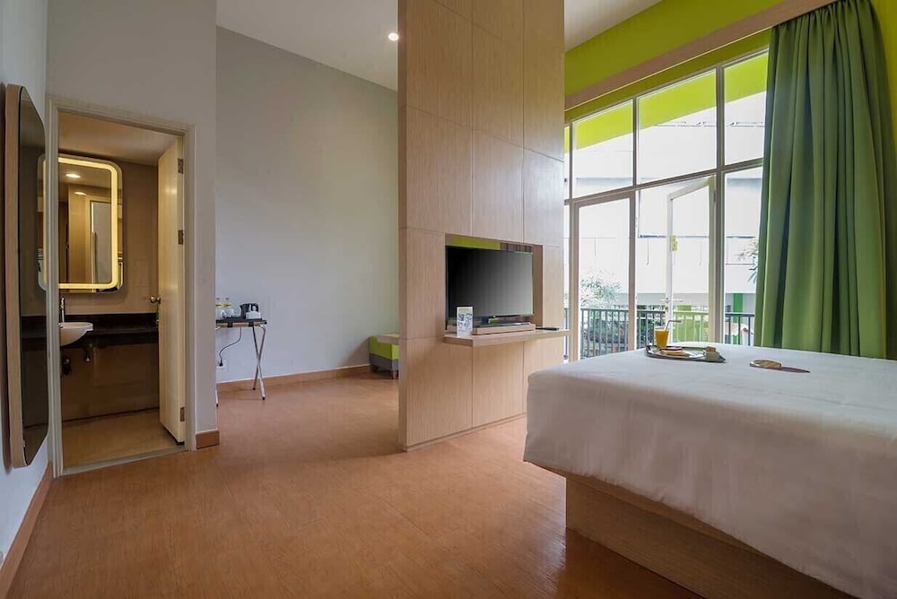 MaxOneHotels.com at Resort Makassar 21/57