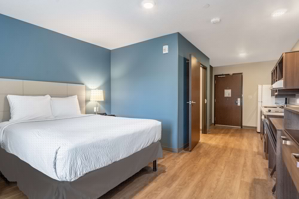 WoodSpring Suites Portland North Gresham 11/53