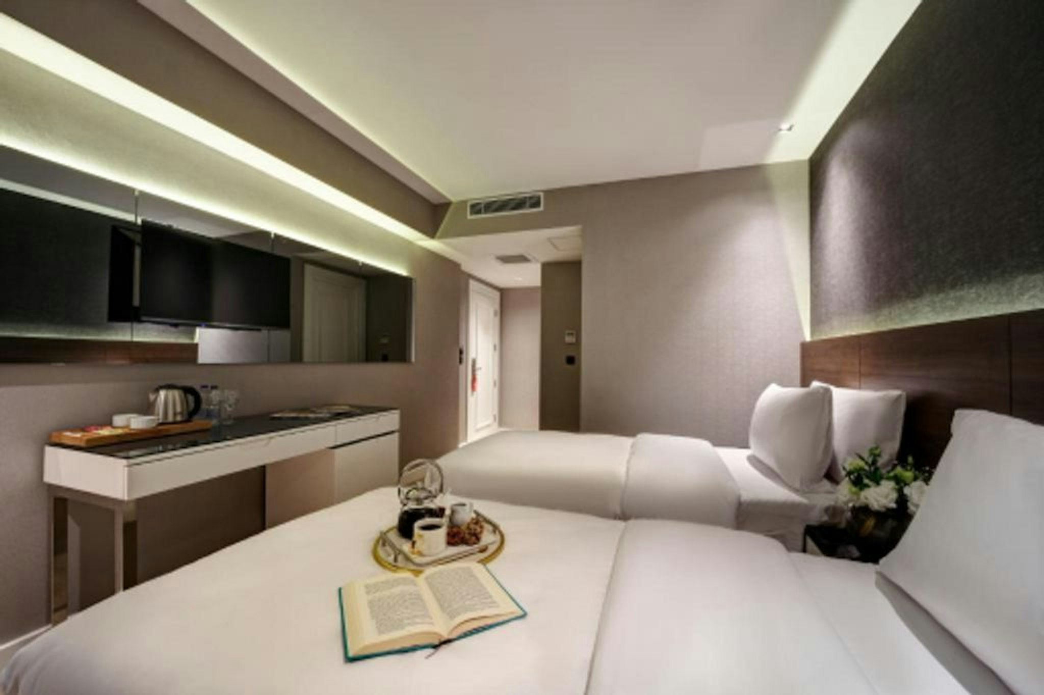 Dora Pera Hotel 37/63
