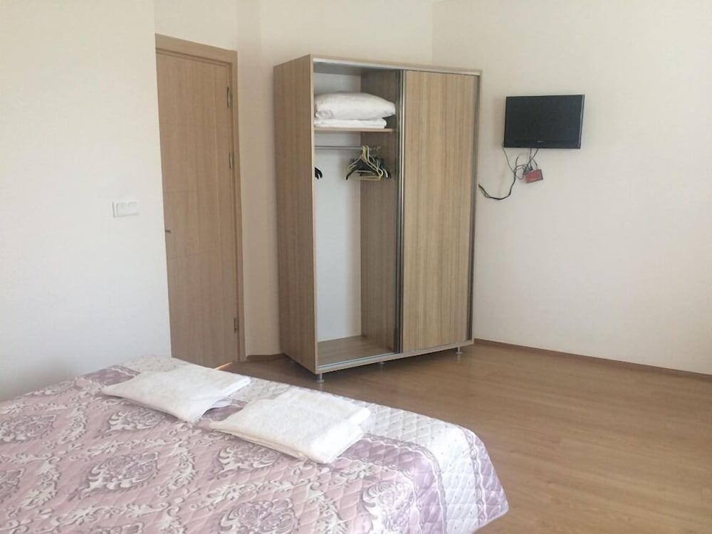 Tugay Hotel 20/67