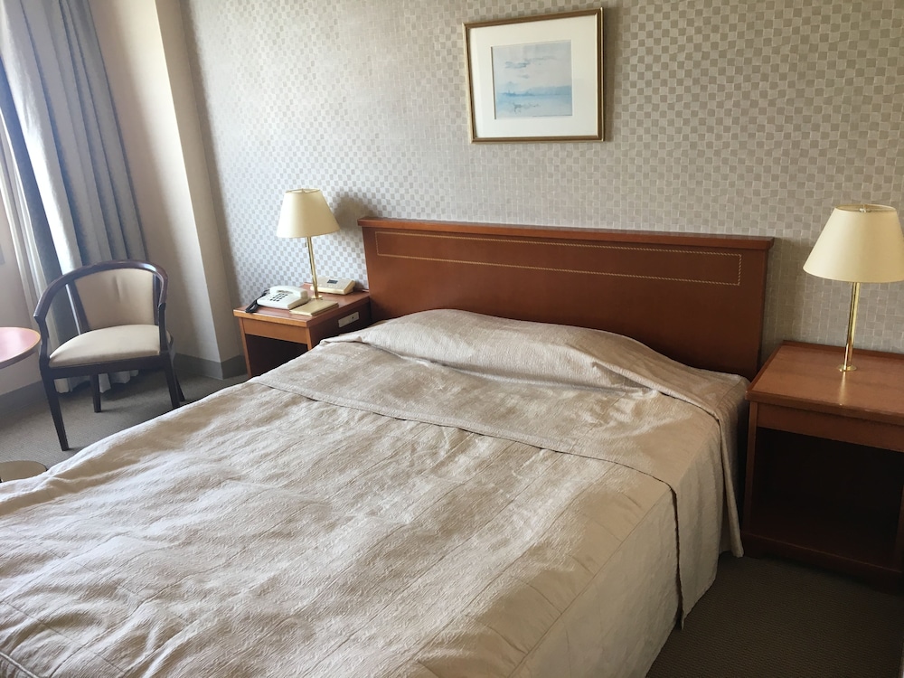 Crown Palais Kokura 19/56