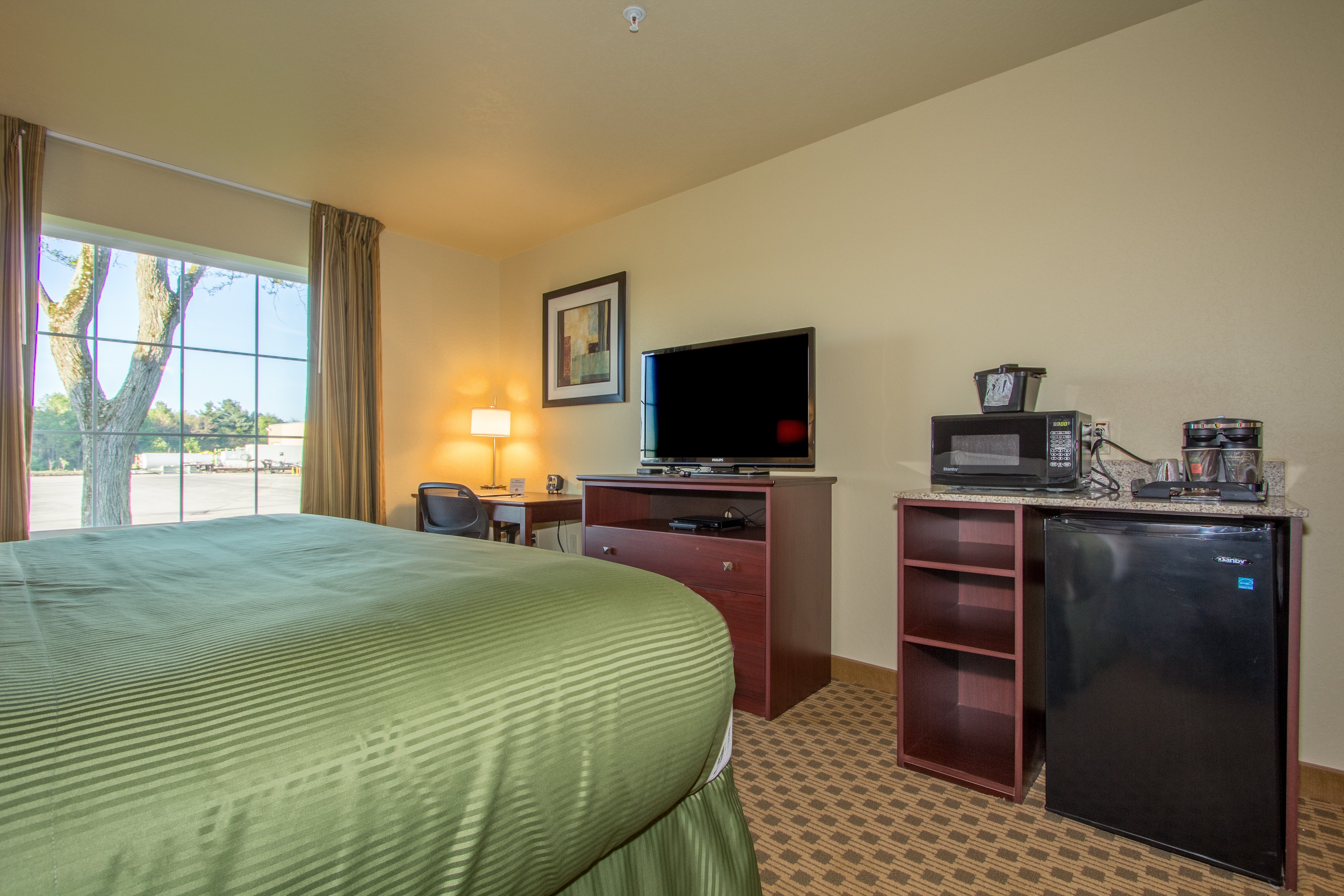 Cobblestone Inn Suites Corry Pa 11/70