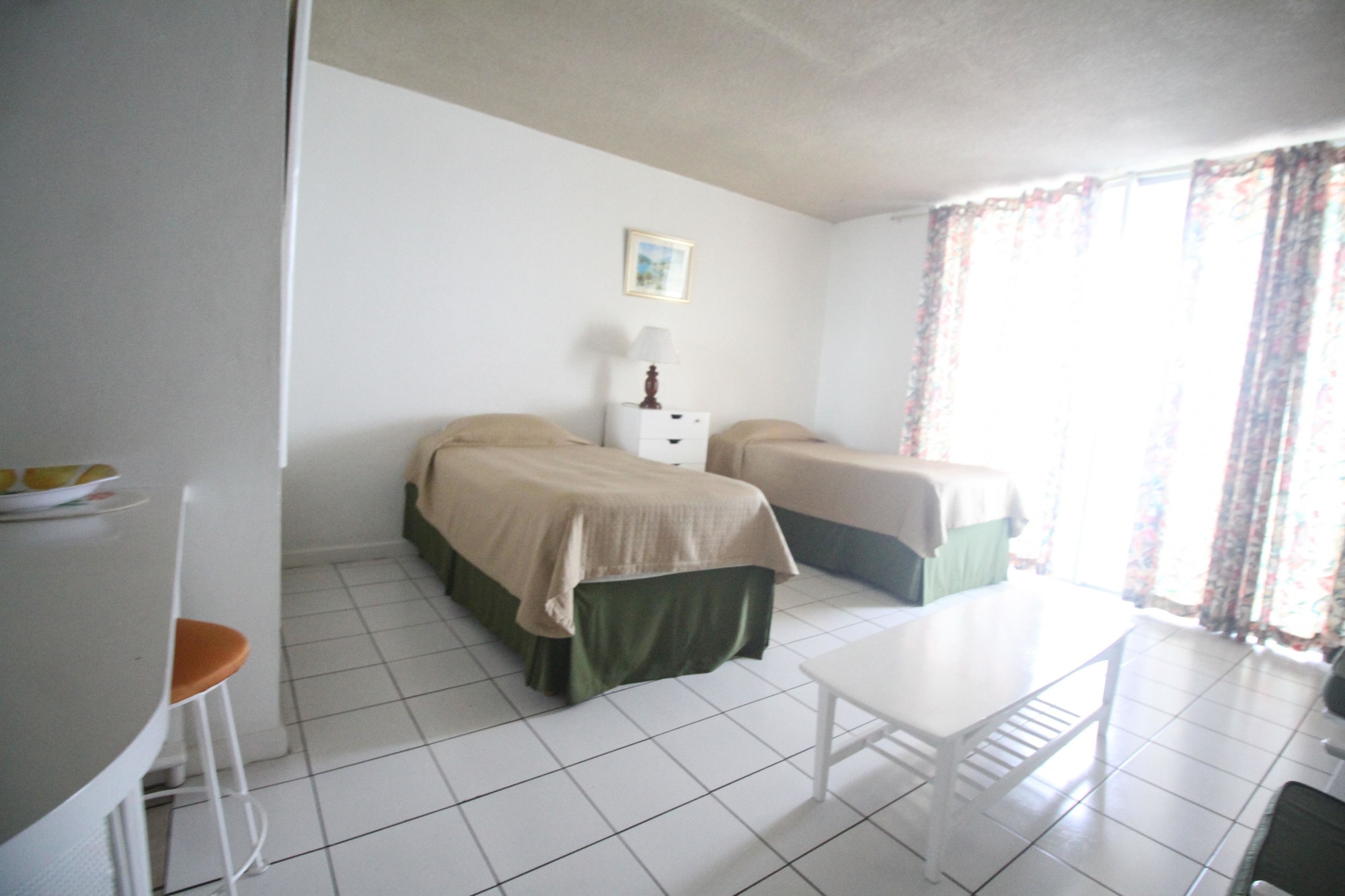 COMFORT, STUDIO, TWIN BEDS, ACCESSIBLE