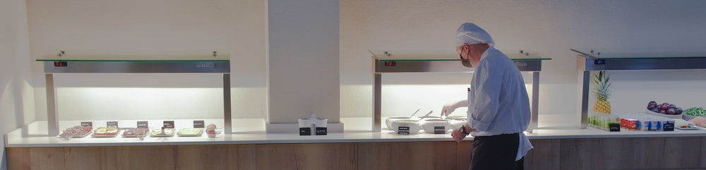 Hotel Turia 16/79