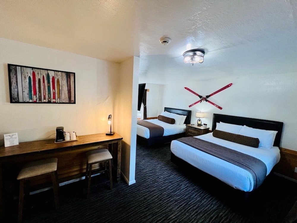 Room, 2 Queen Beds
