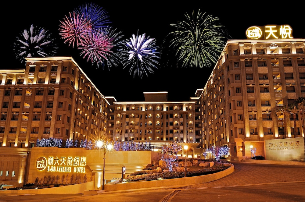 Eda Skylark Hotel 6/59
